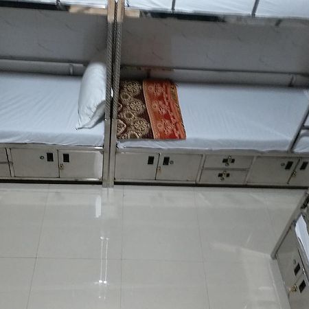One Step Hostel Bombaim Exterior foto