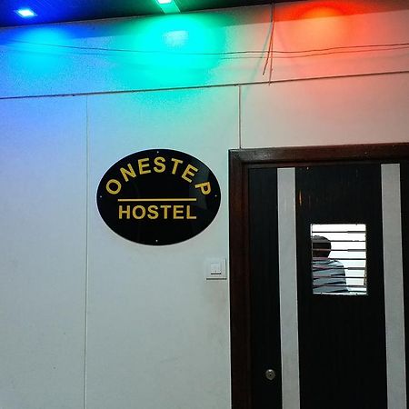 One Step Hostel Bombaim Exterior foto