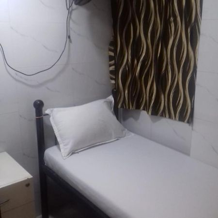 One Step Hostel Bombaim Exterior foto